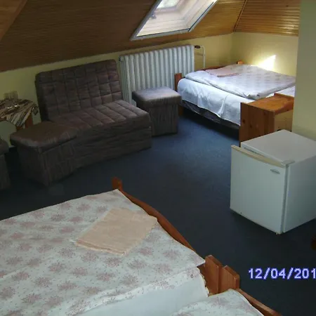Szemesi Guest house 2*